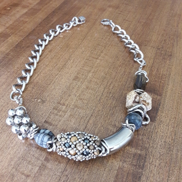 Pam Hiram Earthy/Anthropology Necklace - Picture 6 of 10